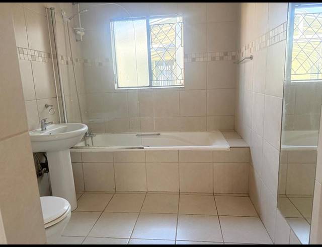 7 BEDROOM HOUSE FOR SALE IN ELSPARK